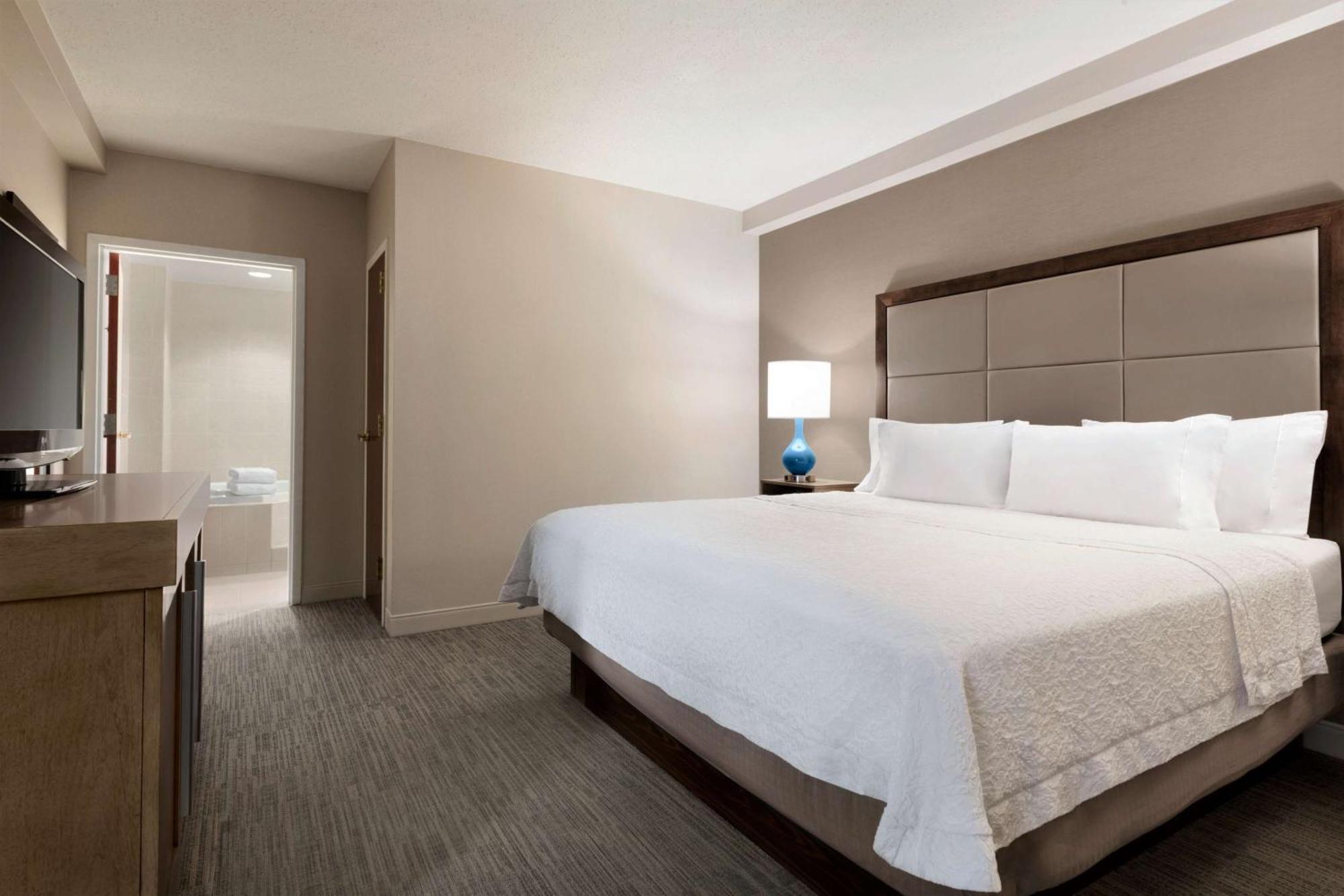 Hampton Inn Long Island-Brookhaven Farmingville Exterior foto