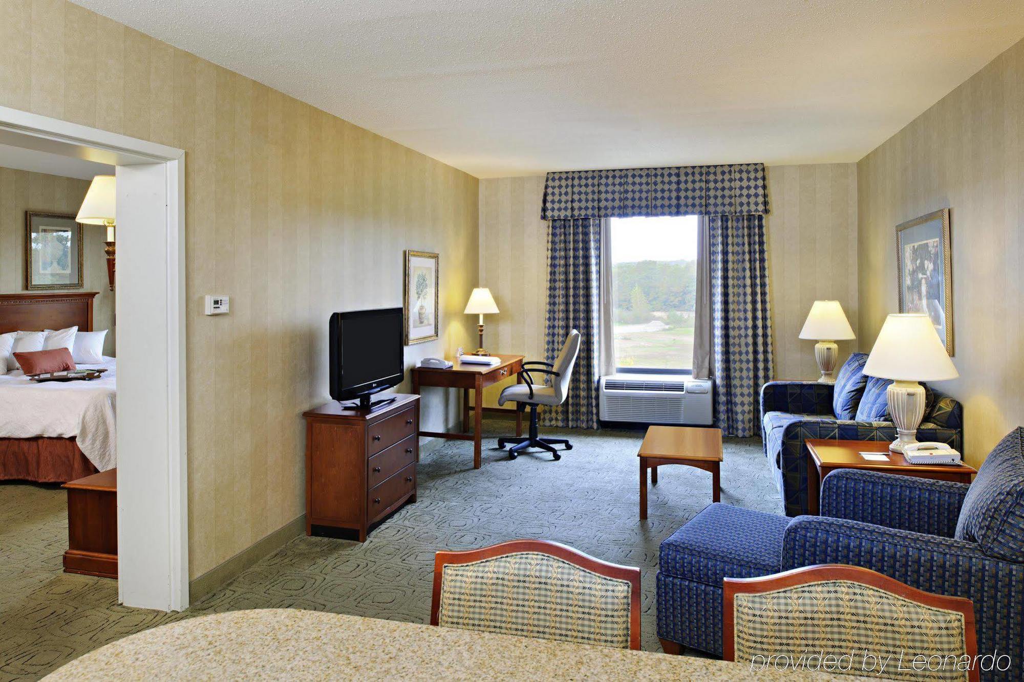Hampton Inn Long Island-Brookhaven Farmingville Exterior foto